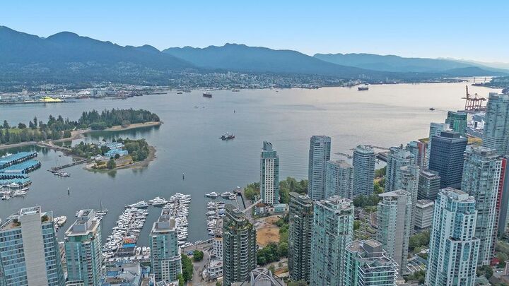 Property Photo: 738 Broughton Street 601 BC V6G 3A7