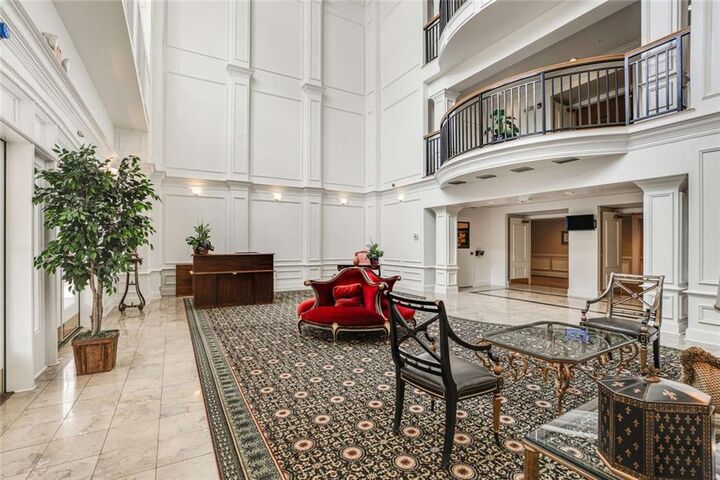 Property Photo: 3275 Lenox Road NE #302 GA 30324