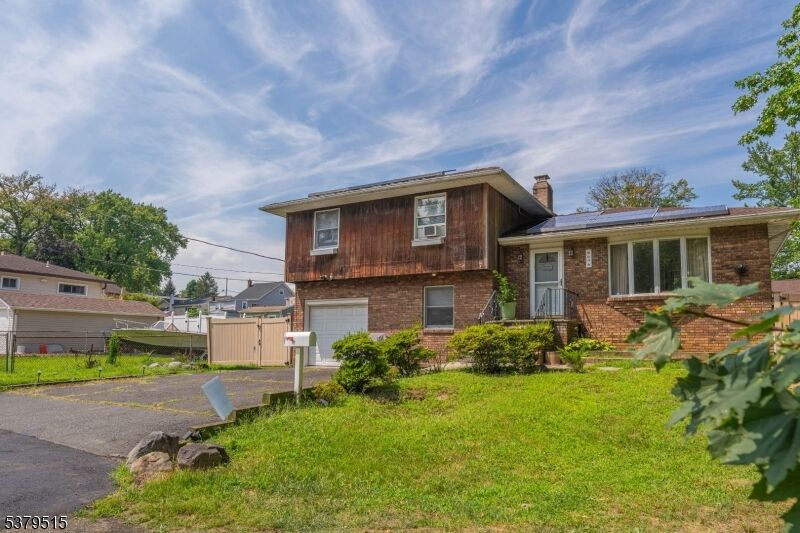 Property Photo: 696 Grove Ave NJ 08879