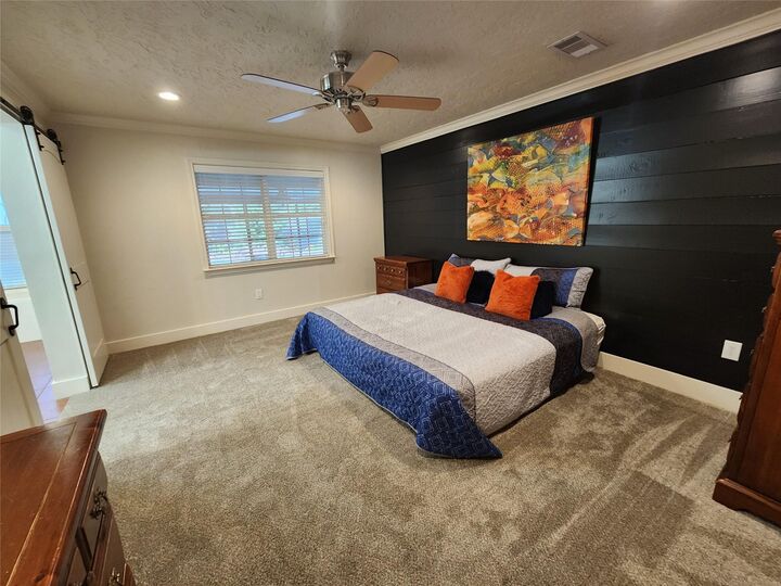 Property Photo: 1116 Van Avenue TX 77651