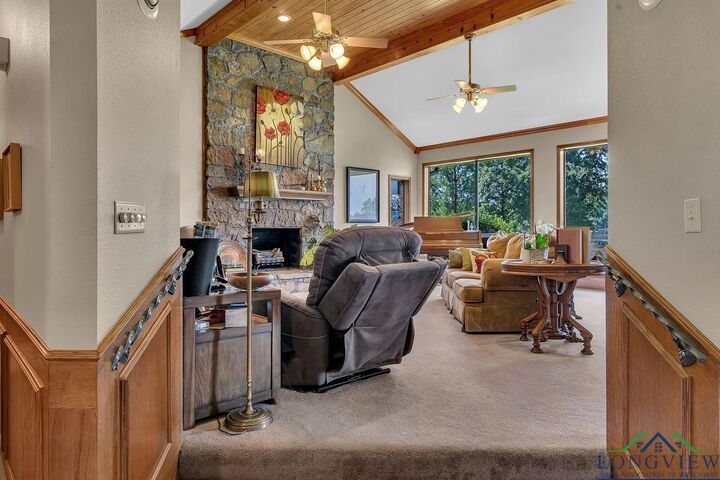 Property Photo: 608 Shadowood Dr. TX 75672
