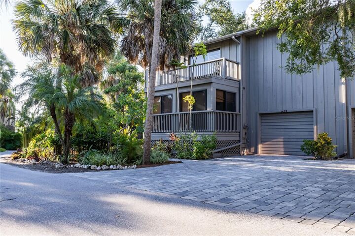Property Photo: 1473 Landings Circle 44 FL 34231