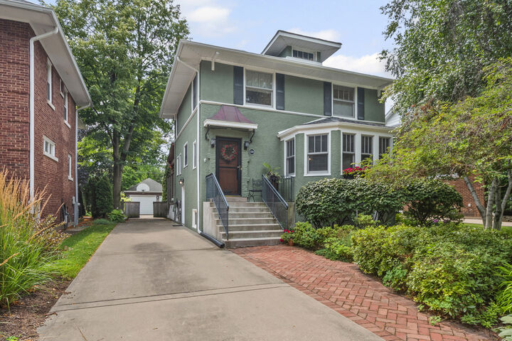 1314 Rosalie Street  Evanston IL 60201 photo