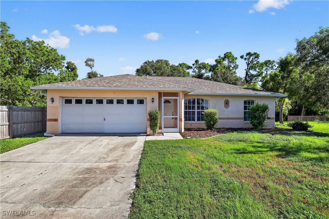 Property Photo:  8155 Caloosa Road  FL 33967 