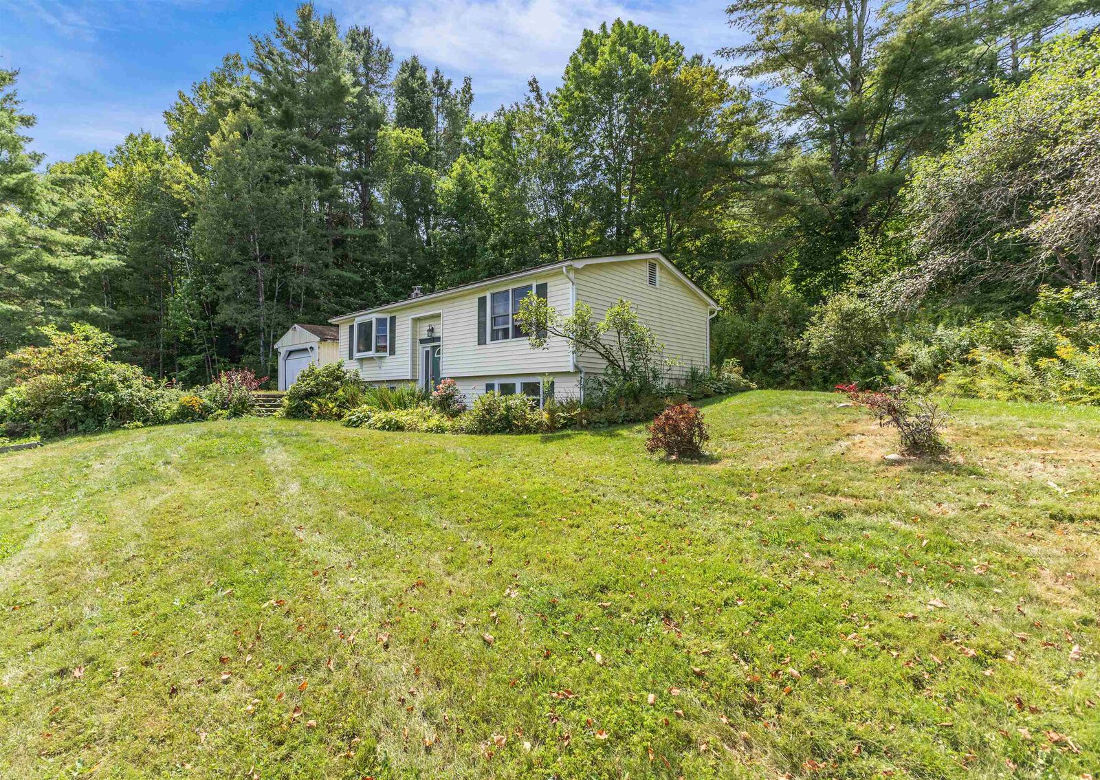 Property Photo:  786 E Warren Road  VT 05673 