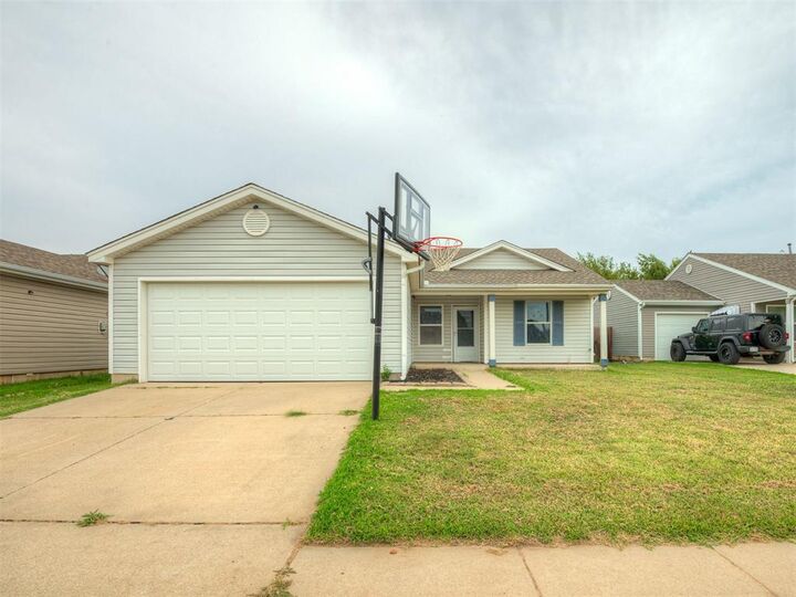 1009 SW 153rd Street  Oklahoma City OK 73170 photo