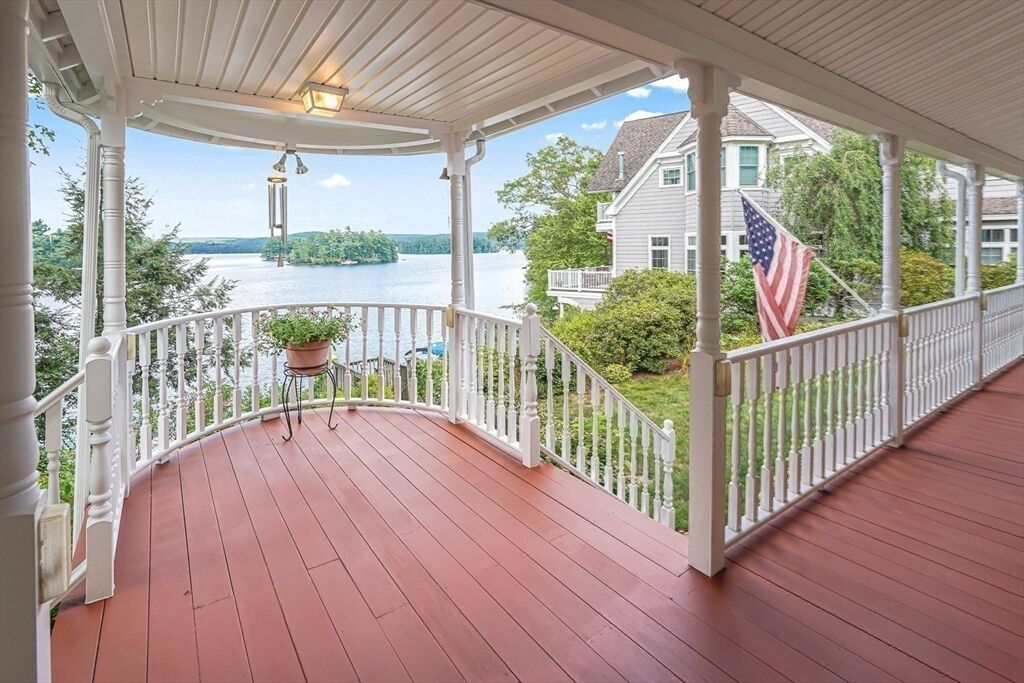 Property Photo:  31 Bay View Rd  MA 01570 