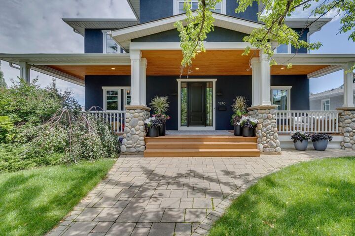 Property Photo:  1240 20 Street NW  AB T2N 2K4 