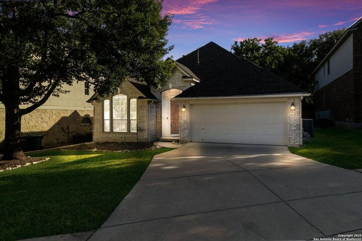 1302 Charlisas Way  San Antonio TX 78216 photo