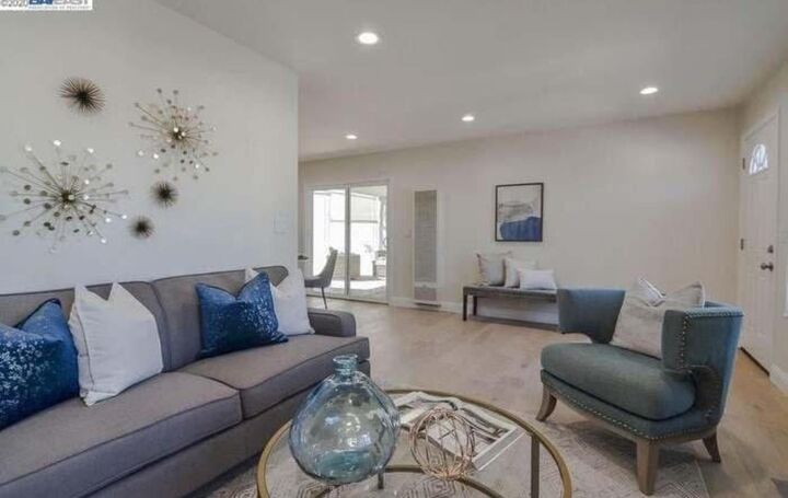 Property Photo: 33215 Lake Champlain Court CA 94555
