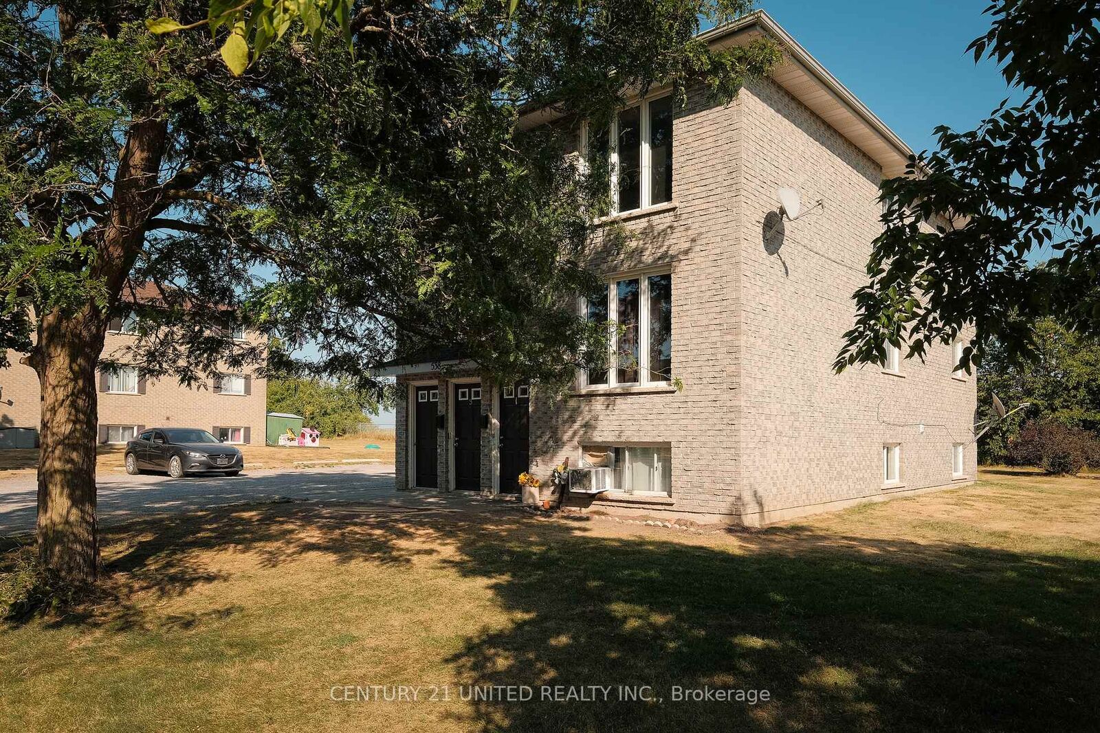 Photo de la propriété: 538 Crystal Drive ON K9J 8H1