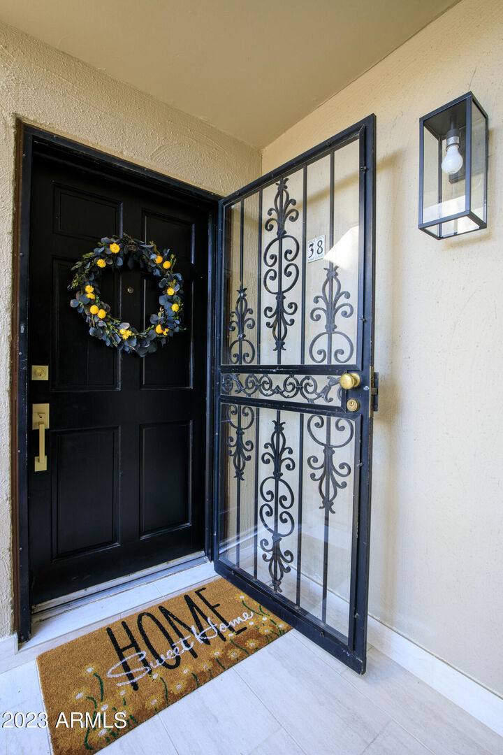 Property Photo:  4201 E Camelback Road 38  AZ 85018 