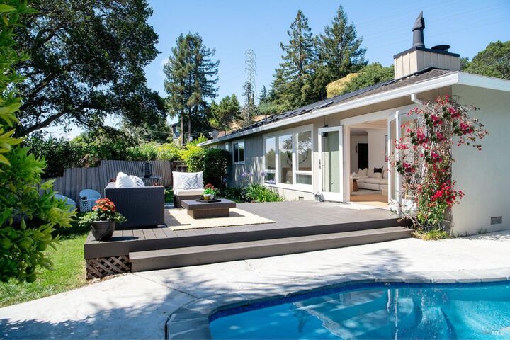 58 Junipero Serra Avenue  San Rafael CA 94901 photo