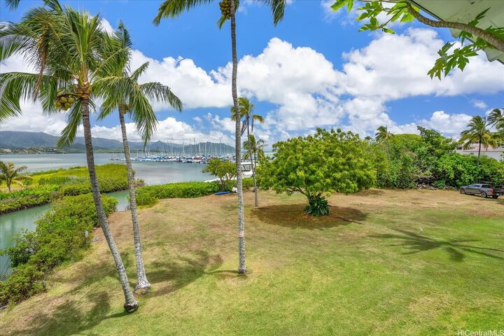 Property Photo: 44-519 Kaneohe Bay Drive HI 96744