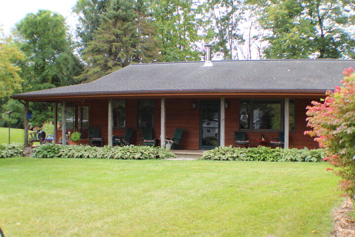 Property Photo: 5435 State Road MI 49242