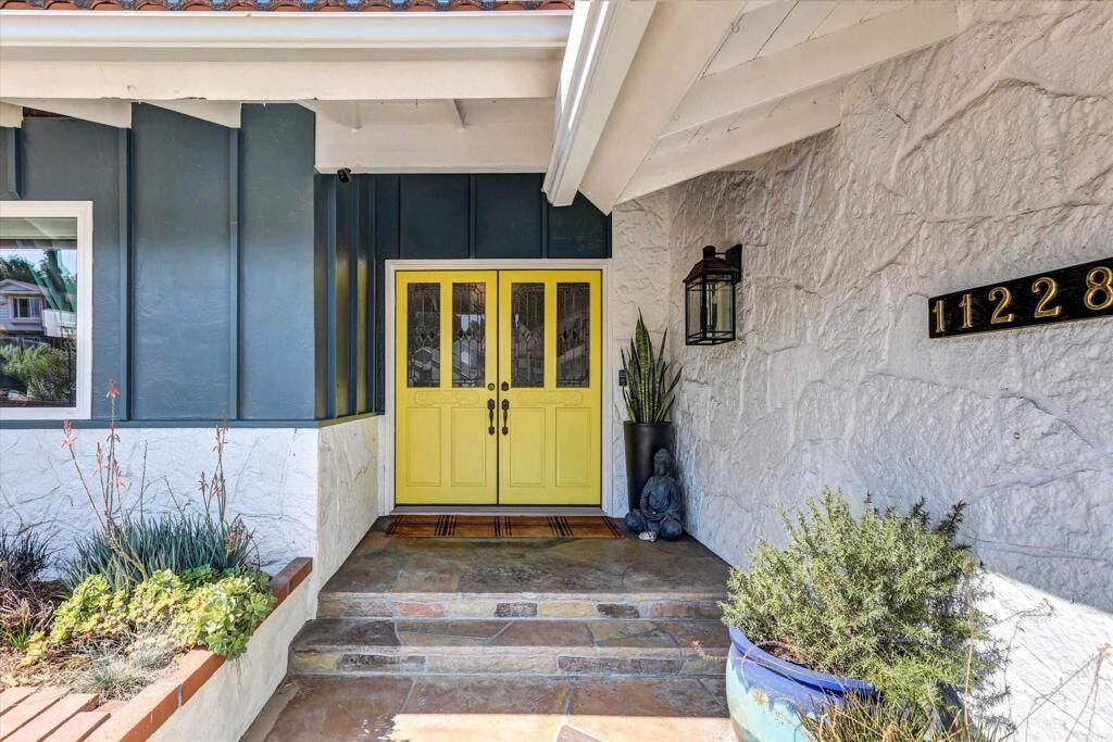 Property Photo:  11228 Horizon Hills Drive  CA 92020 