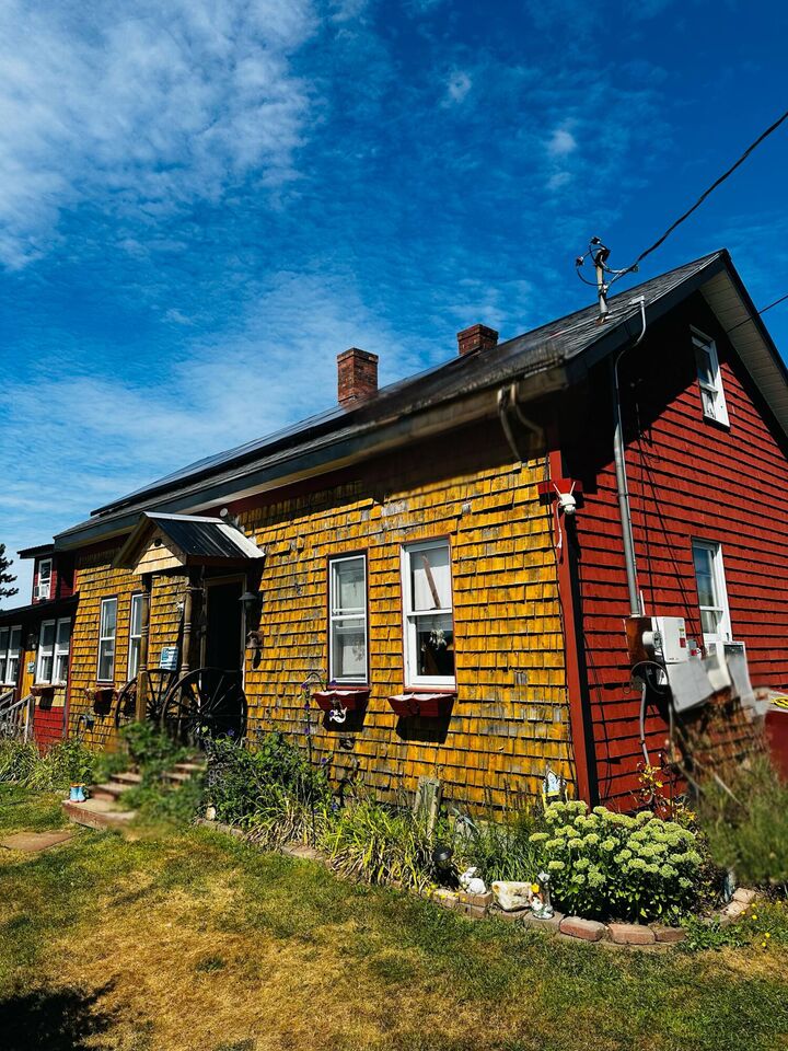 Property Photo:  1118 Exeter Road  ME 04435 