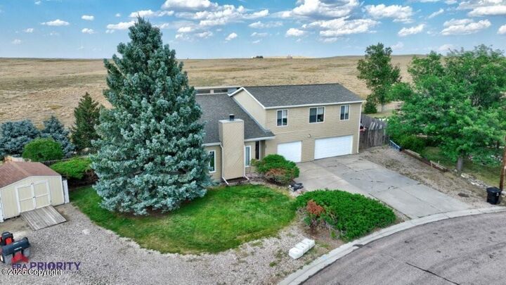 Property Photo: 414 Range Circle - WY 82732