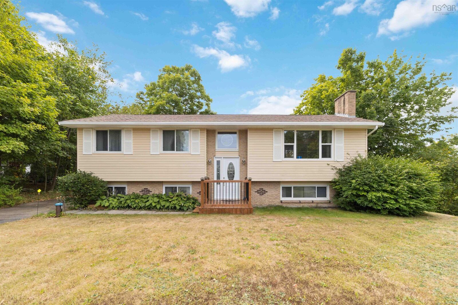 Property Photo:  1 Patricia Place  NS B3E 1B1 