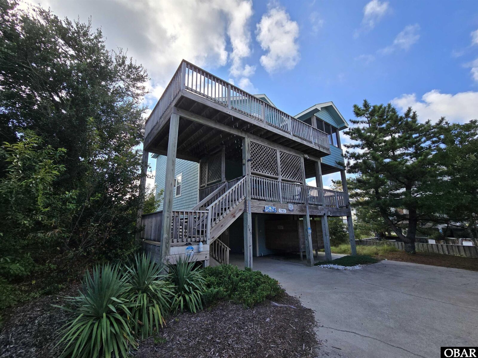 Property Photo:  745 W Grackle Court  NC 27927 
