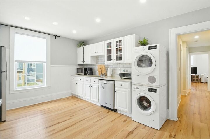 Property Photo:  35 Locust St 3  MA 01923 
