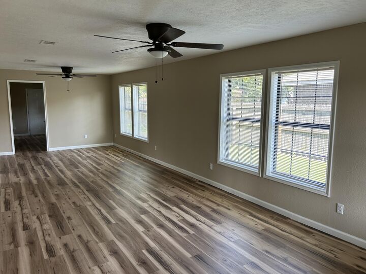 Property Photo:  1515 Rose St  LA 70634 