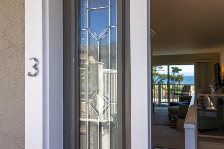 Property Photo:  585 Ocean View Boulevard 3  CA 93950