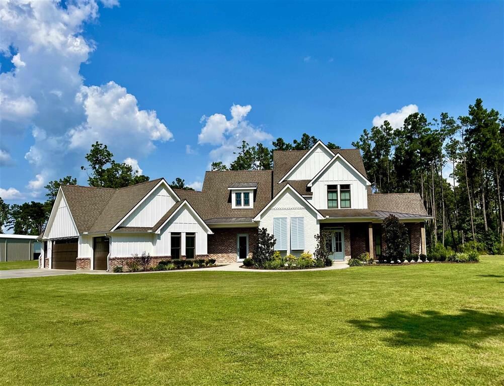 Property Photo:  2013 Charles Breaux Road  LA 70615 