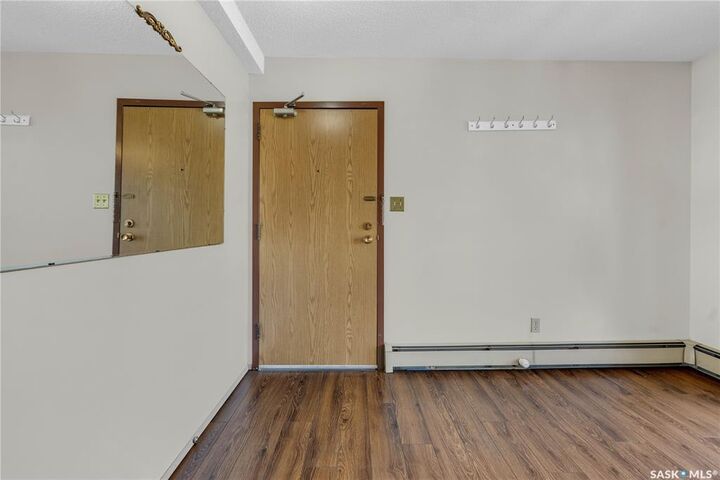 Property Photo:  918 Argyle Avenue 302  SK S7H 2W1 