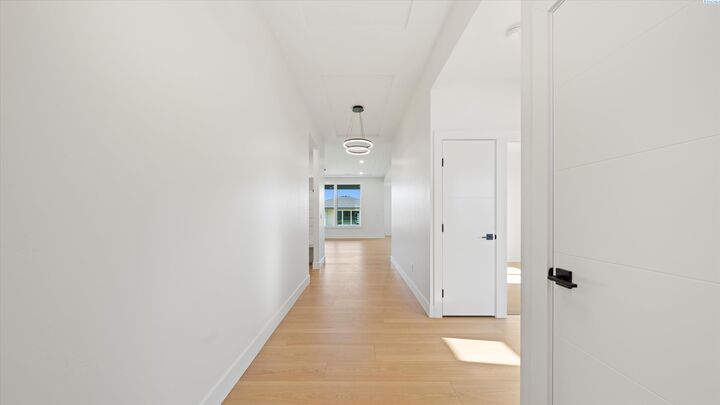 Property Photo: 3788 Scout Street WA 99352