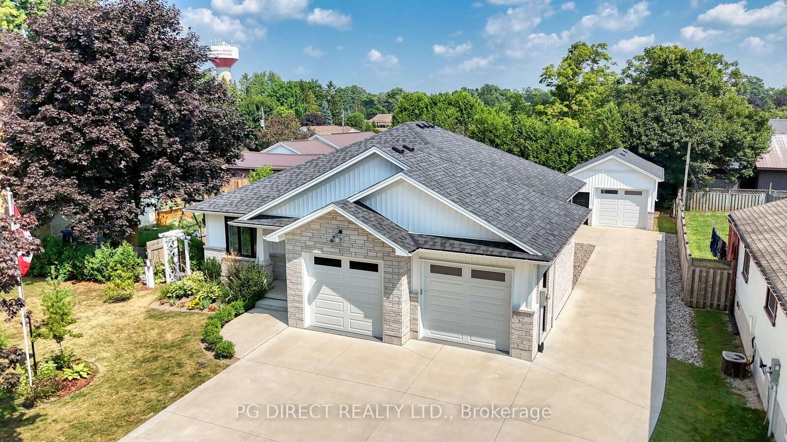 Property Photo:  635 King Street  ON N0G 2P0