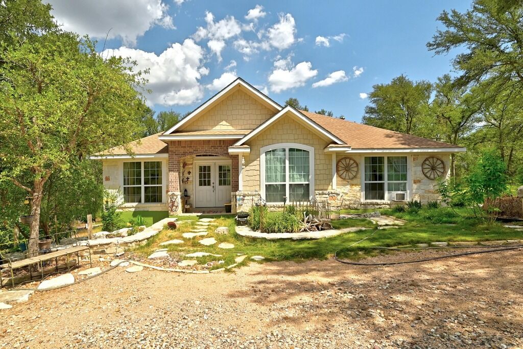 Property Photo: 7709 Timber Hills Drive TX 78617