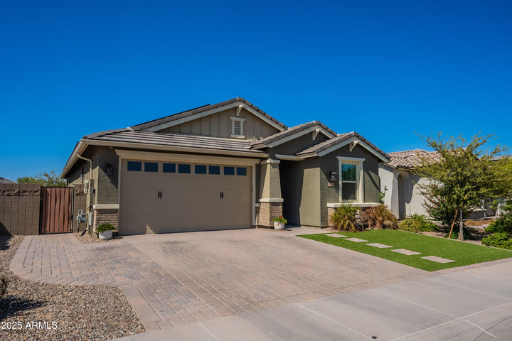 Property Photo: 15258 W Latham Street AZ 85338
