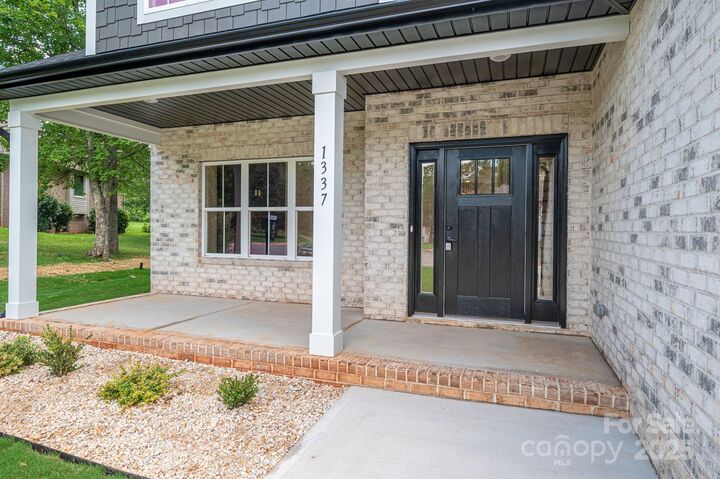 Property Photo: 1337 20th Avenue NE NC 28601