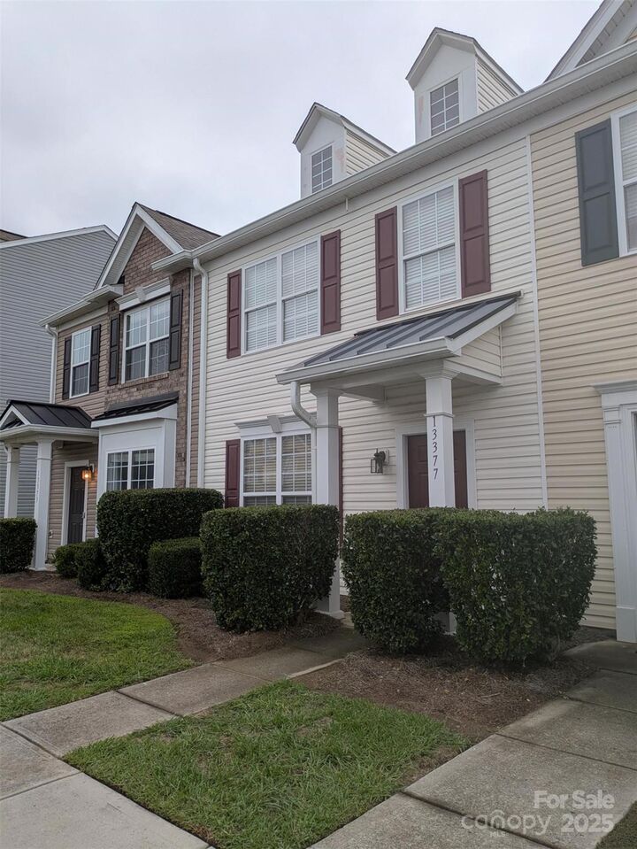 Property Photo: 13377 Calloway Glen Drive NC 28273