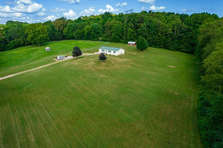 Property Photo: 43208 Ohio 160 OH 45695