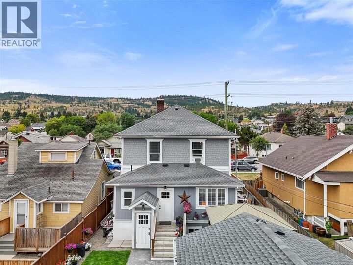 Property Photo:  716 Columbia Street  BC V2C 3A6 