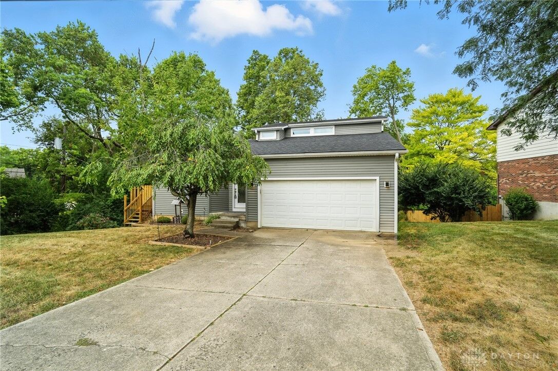 Property Photo: 206 Edith Drive OH 45042
