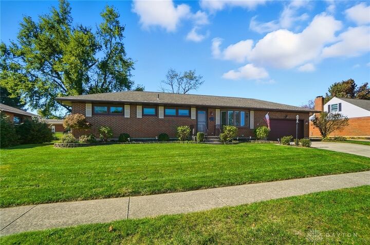 Property Photo:  5127 Stoneridge Drive  OH 45503 