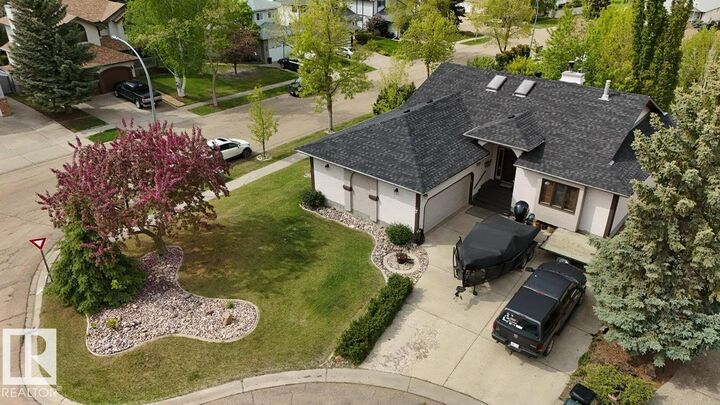 7 Fieldstone Cove  Spruce Grove AB T7X 3C1 photo