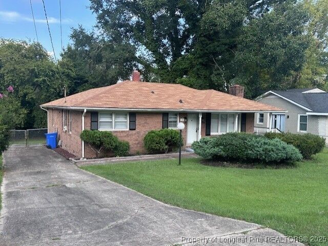 Property Photo:  1702 Edgecombe Avenue  NC 28301 