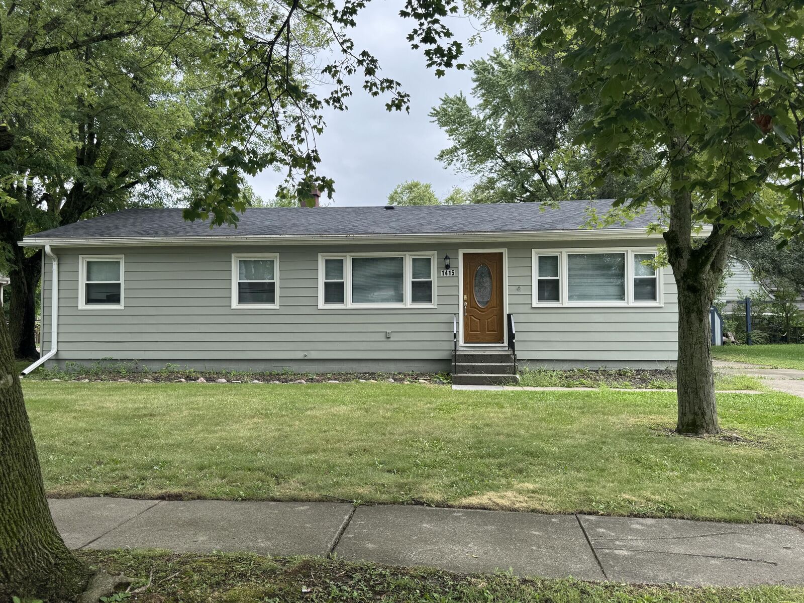 Property Photo: 1415 W 62nd Avenue IN 46410