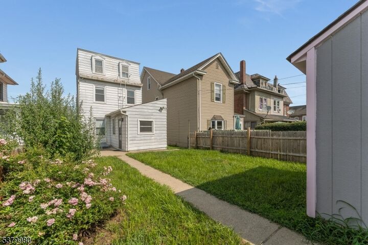 Property Photo:  164 Summit Ave  NJ 08865 