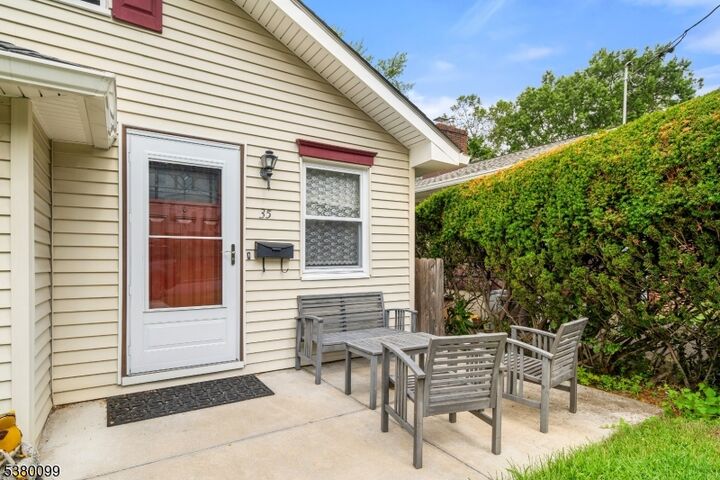 Property Photo: 35 Fitzrandolph Rd NJ 07052