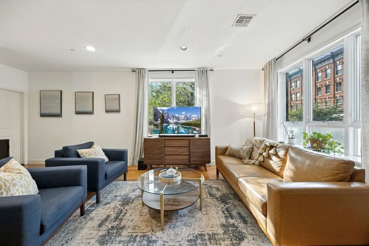 Property Photo: 296 Grand St 1A NJ 07302