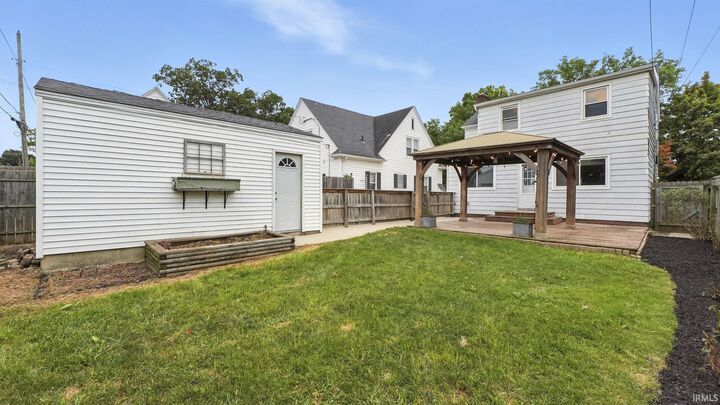 Property Photo:  810 Prange Drive  IN 46807-2511 