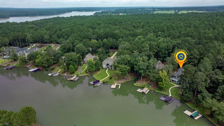 Property Photo: 1160 Paloma Drive GA 30642