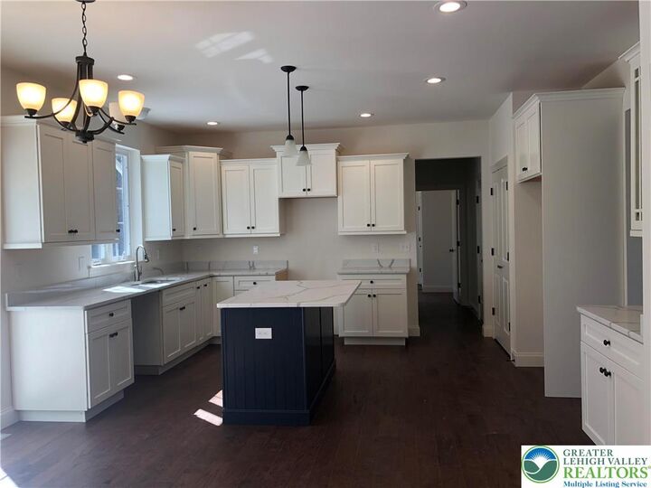 Property Photo:  8874 Yorkshire Circle  PA 18051 