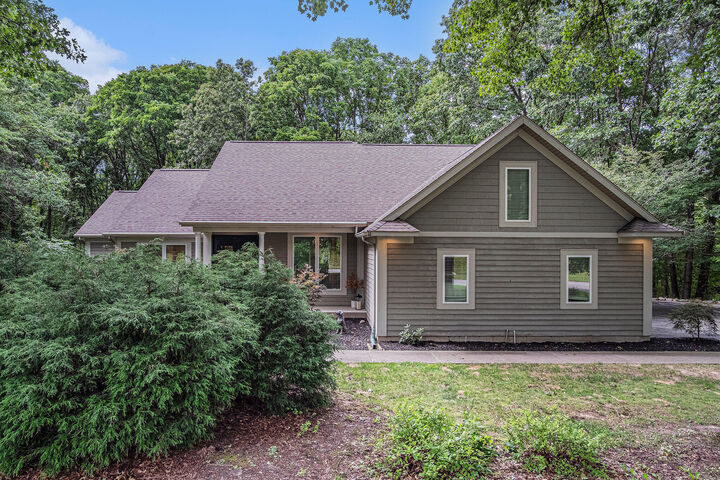 Property Photo: 8905 Conservancy Drive NE MI 49301