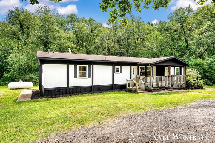 Property Photo: 6364 Chickering Road MI 48809